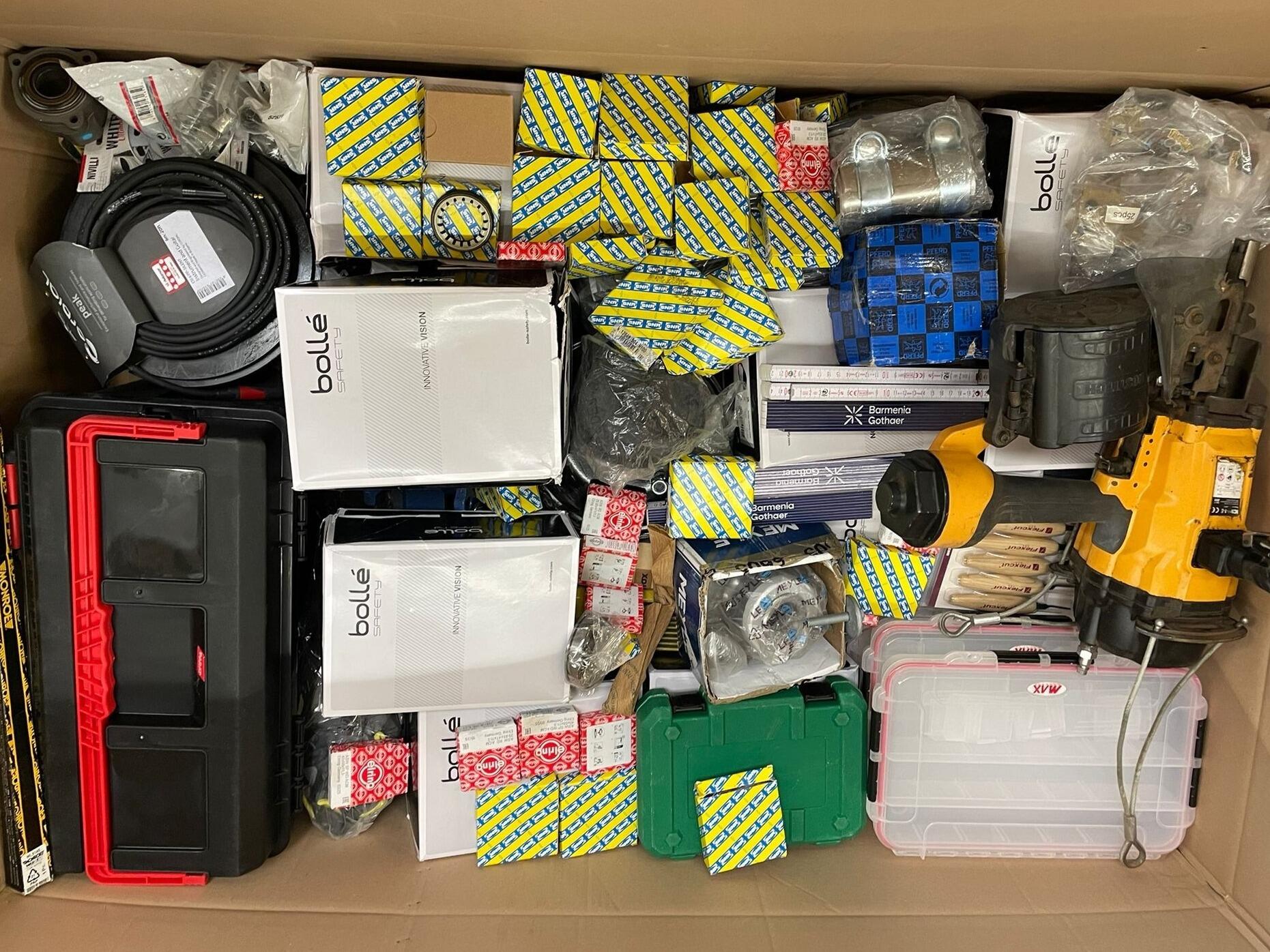 1767164307_cropped Wholesale Tool Pallets Liquidation Truckload — liquidation pallet photo 4