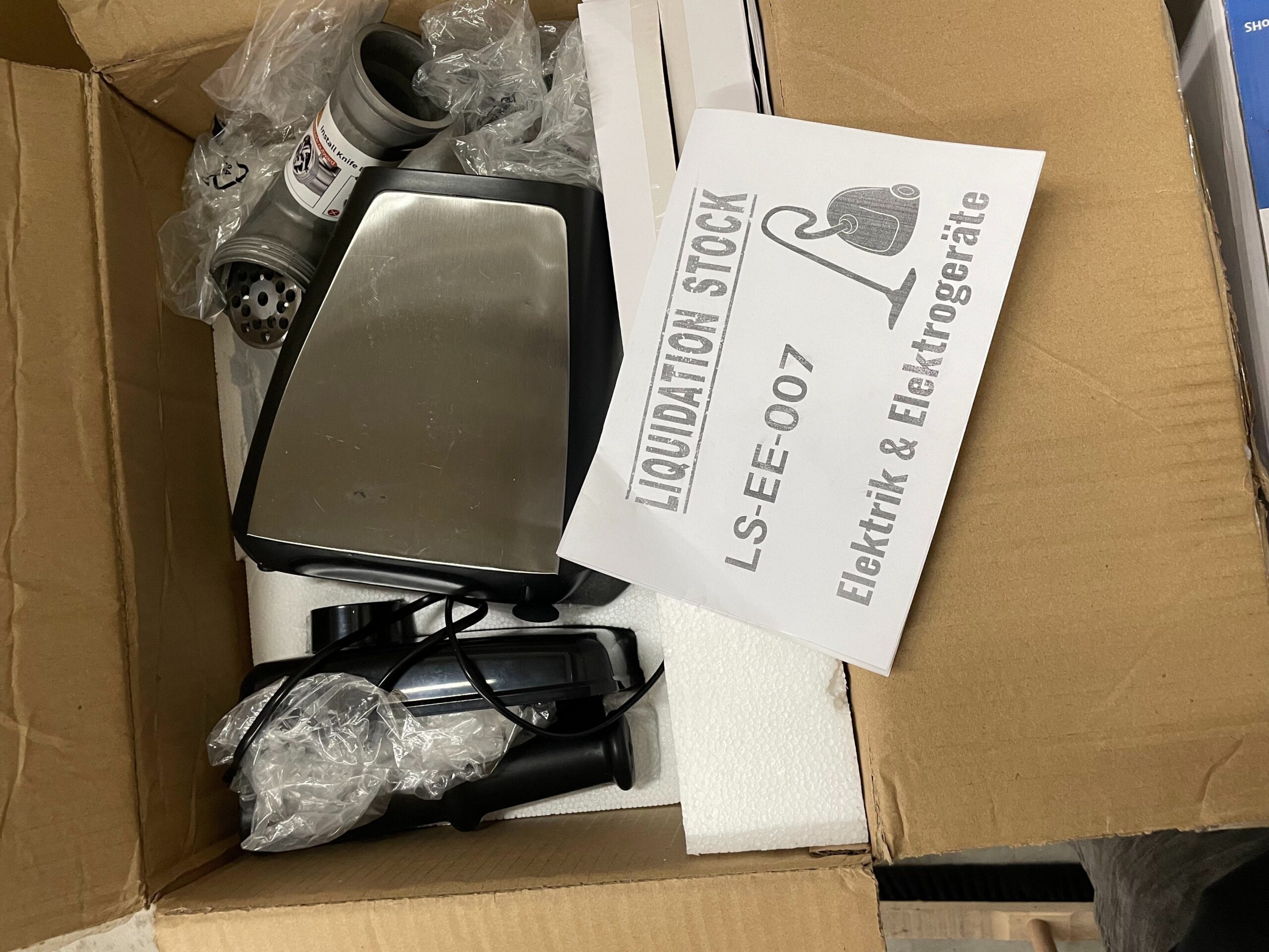 1770130560_cropped_1abcee72-7f3d-41d4-8e2e-1dea6dc5d6f2 Electronics Liquidation Pallet — Lot 7 — liquidation pallet photo 4