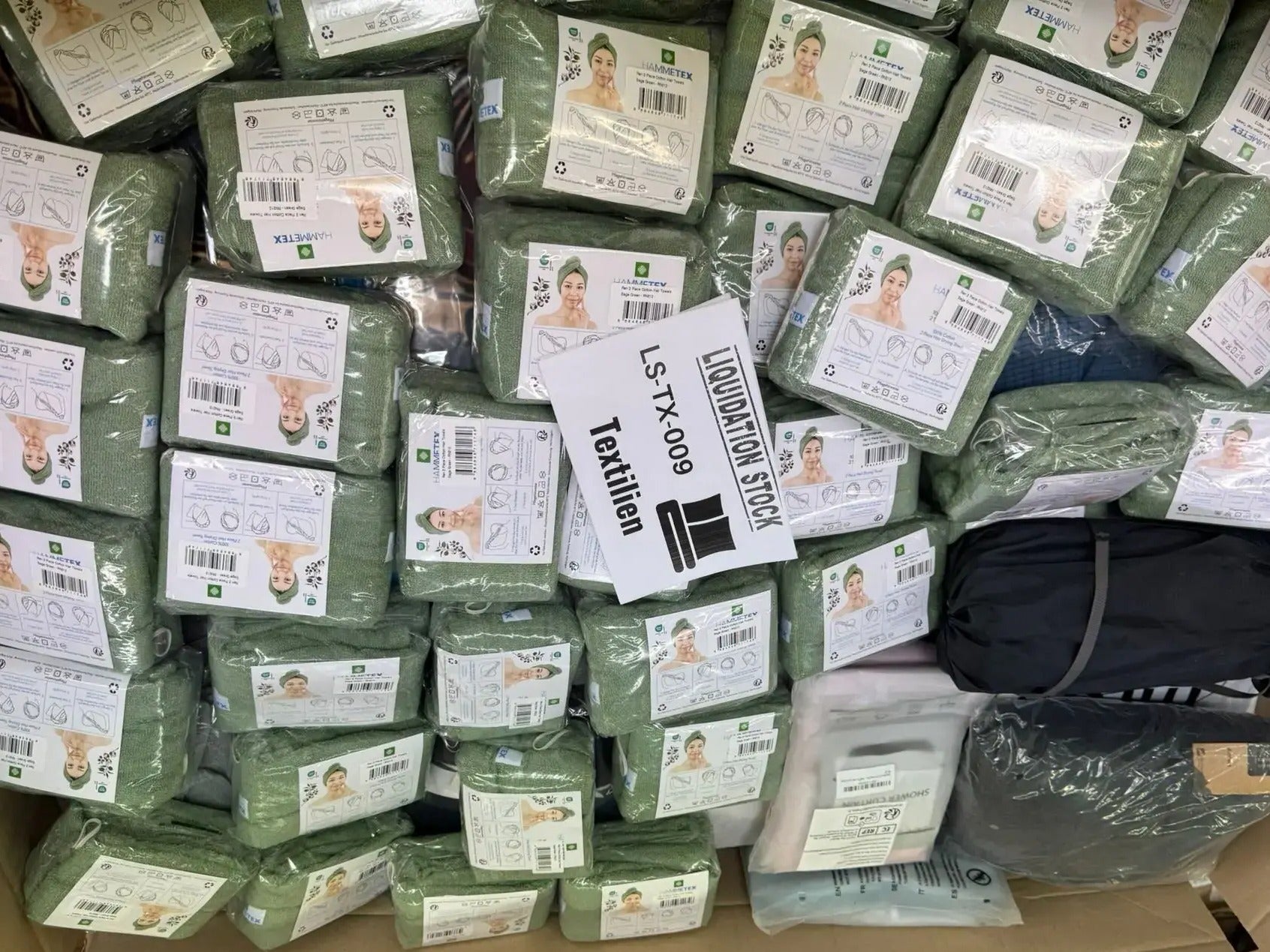 1774429004_cropped Pallet includes Textiles items (LS-TX-009) — liquidation pallet photo 3