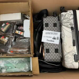 Pallet includes Bags items (LS-TS-005) — liquidation pallet photo 2