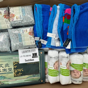 Pallet includes Textiles items (LS-TX-010) — liquidation pallet photo 2