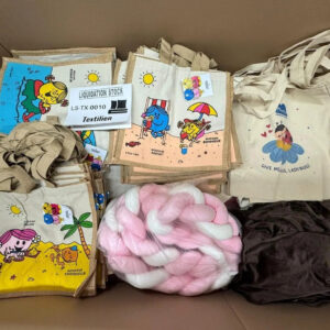 Pallet includes Textiles items (LS-TX-010) — liquidation pallet photo 4