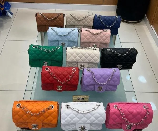 30840-600×497-1-1 Leather Bags for Women Liquidation Pallet — liquidation pallet photo 2