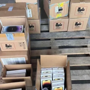 Wholesale iPhone 15 Pro Max (10 Phones) — mixed condition