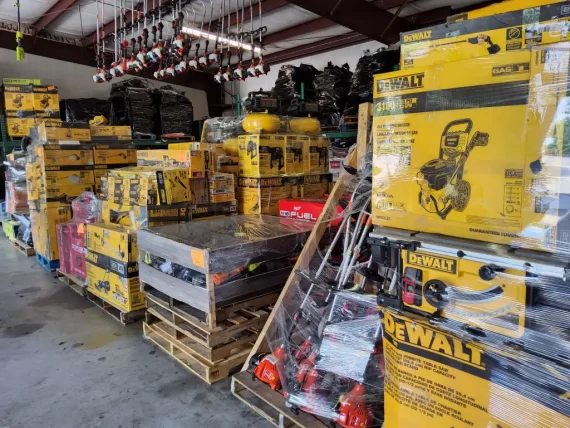 Dewalt-Tool-pallets Wholesale DeWALT Tool Liquidation Pallet — liquidation pallet photo 4