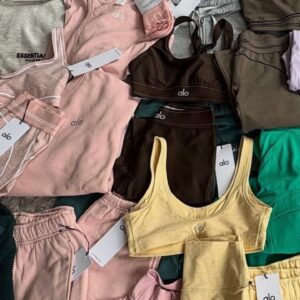 Alo Yoga Apparel Liquidation Pallet — liquidation pallet photo 4