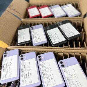 Wholesale Mixed iPhone (15 Phones) — mixed condition