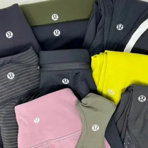 lululemon Liquidation Pallet — liquidation pallet photo 2