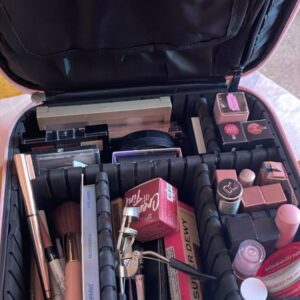 Makeup Liquidation Pallet — liquidation pallet photo 3