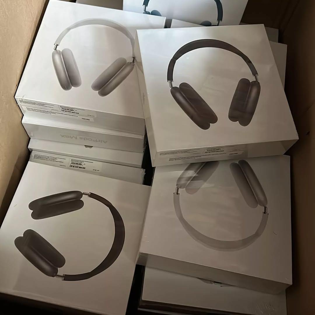 AirPods Max Pallet AirPods Max Pallet
