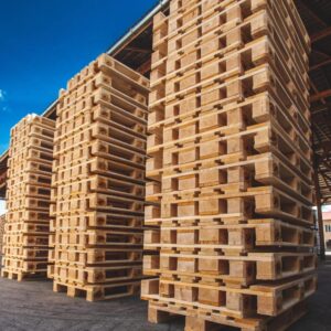 Heavy Duty Wooden Pallets Liquidation Pallet — mixed condition