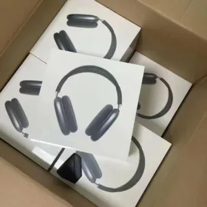 Apple auctions – Apple AirPods Max — mixed condition