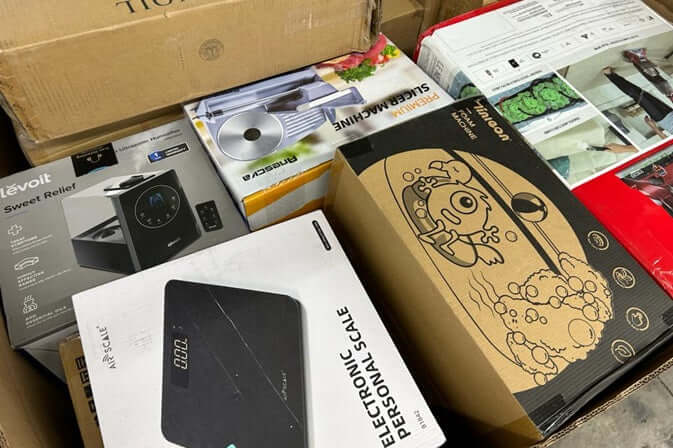 Amazon Premium General Merchandise Truckload Amazon Premium General Merchandise Truckload