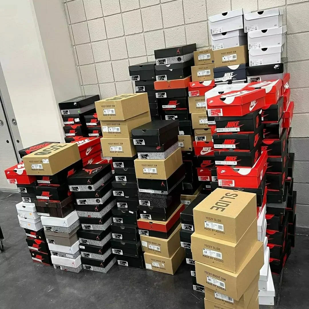 ansp Wholesale Nike Sneakers Liquidation Pallet — liquidation pallet photo 4