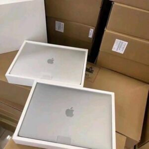 Wholesale MacBook Air & Pro Liquidation Pallet — liquidation pallet photo 3