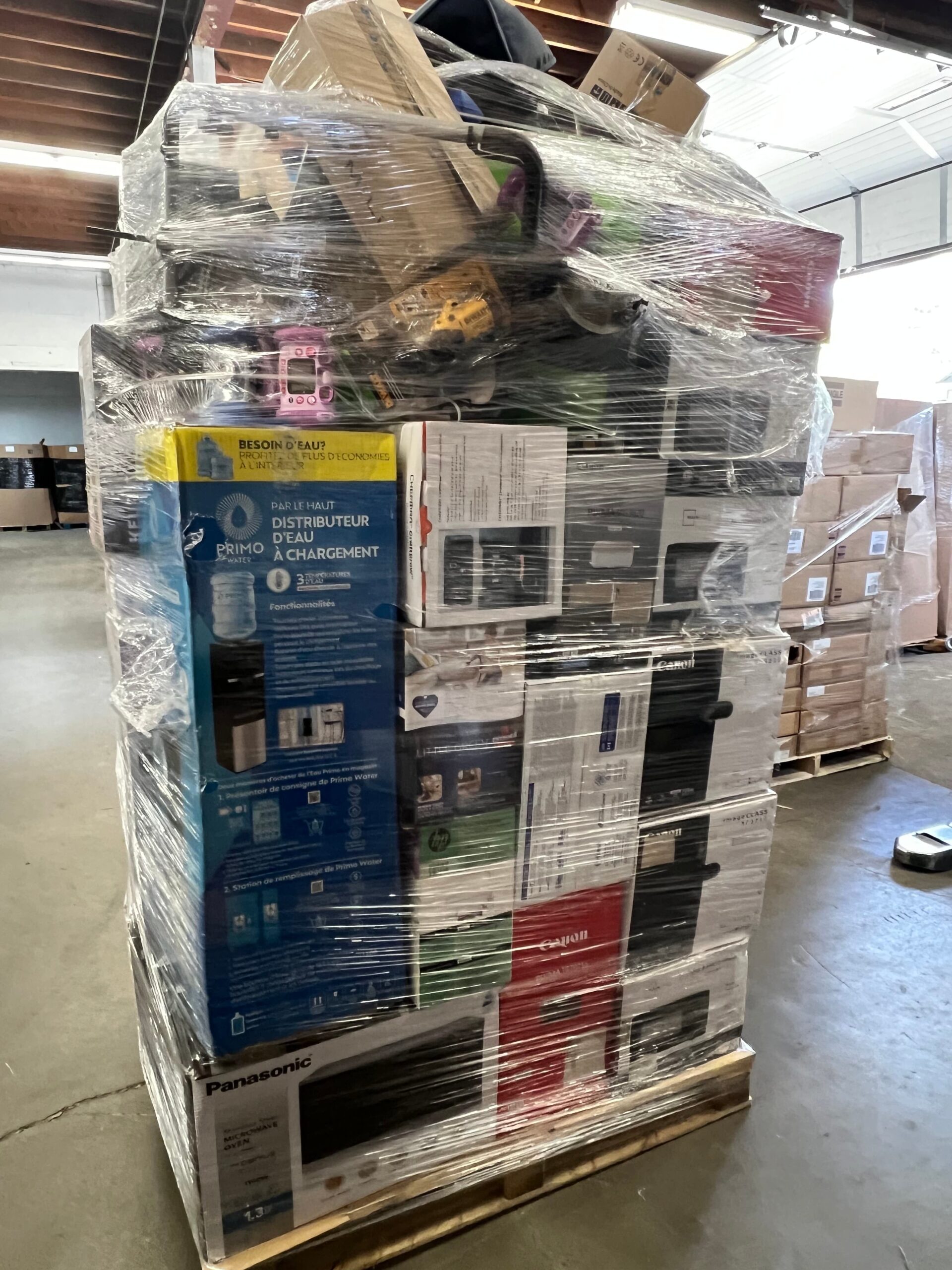 appliance-electronics-pallet-50-liquidation-pallet-wholesale-appliance-electronics-pallet-50-liquidation-pallet-wholesale-liquidationdeals-ca-1244080690 Appliance/Electronics Liquidation Pallet — Lot 4 — liquidation pallet photo 4