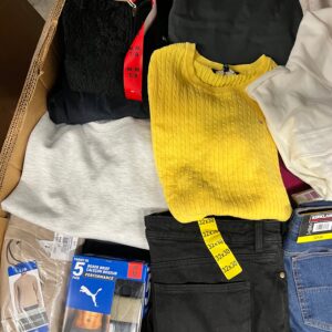 Brand Name Clothing – 250pcs Liquidation Pallet — Lot 14 — liquidation pallet photo 3