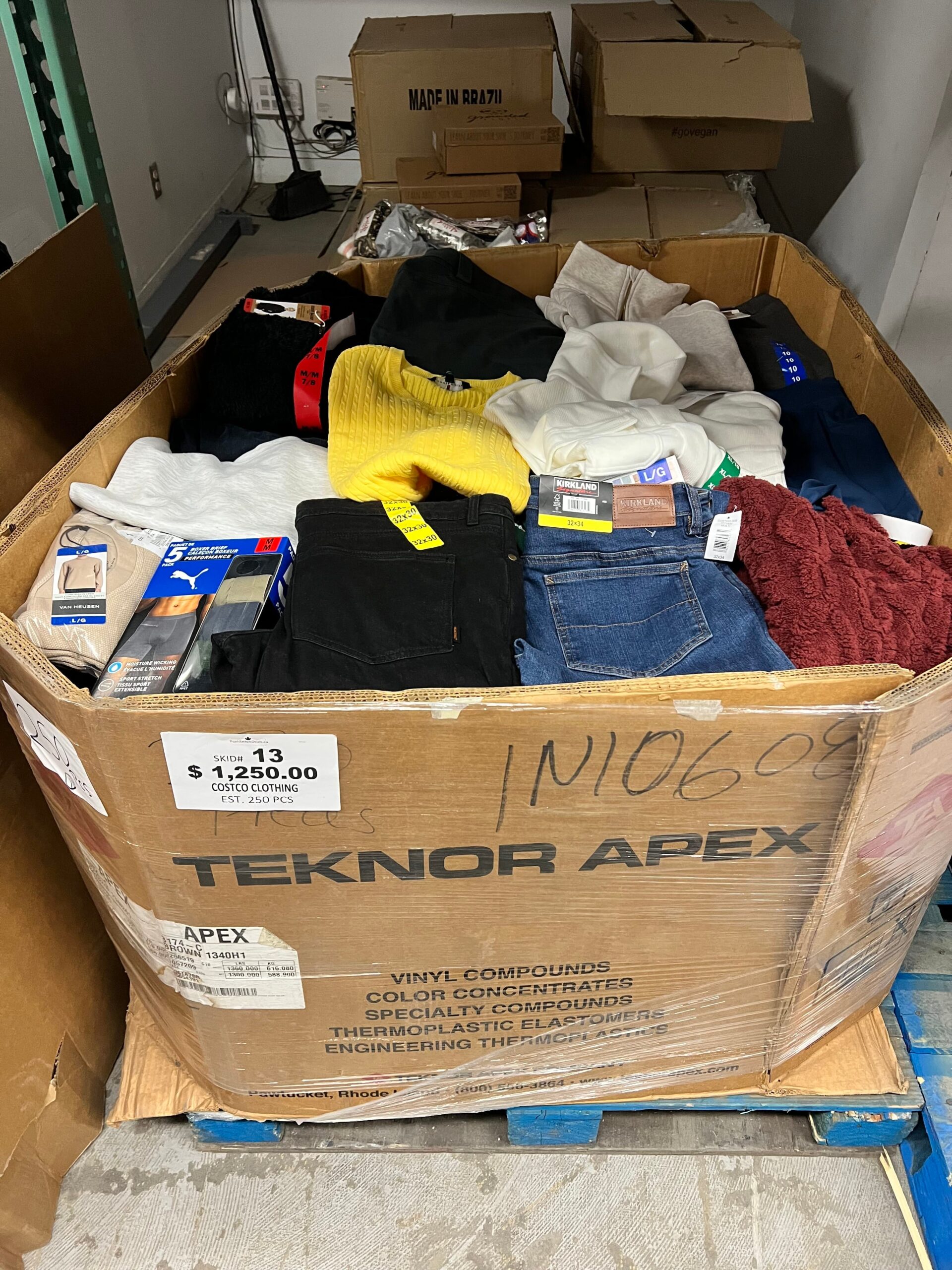 brand-name-clothing-13-250pcs-liquidation-wholesale-pallet-brand-name-clothing-13-250pcs-liquidation-wholesale-pallet-liquidationdeals-ca-1236684092 Brand Name Clothing – 250pcs Liquidation — mixed condition