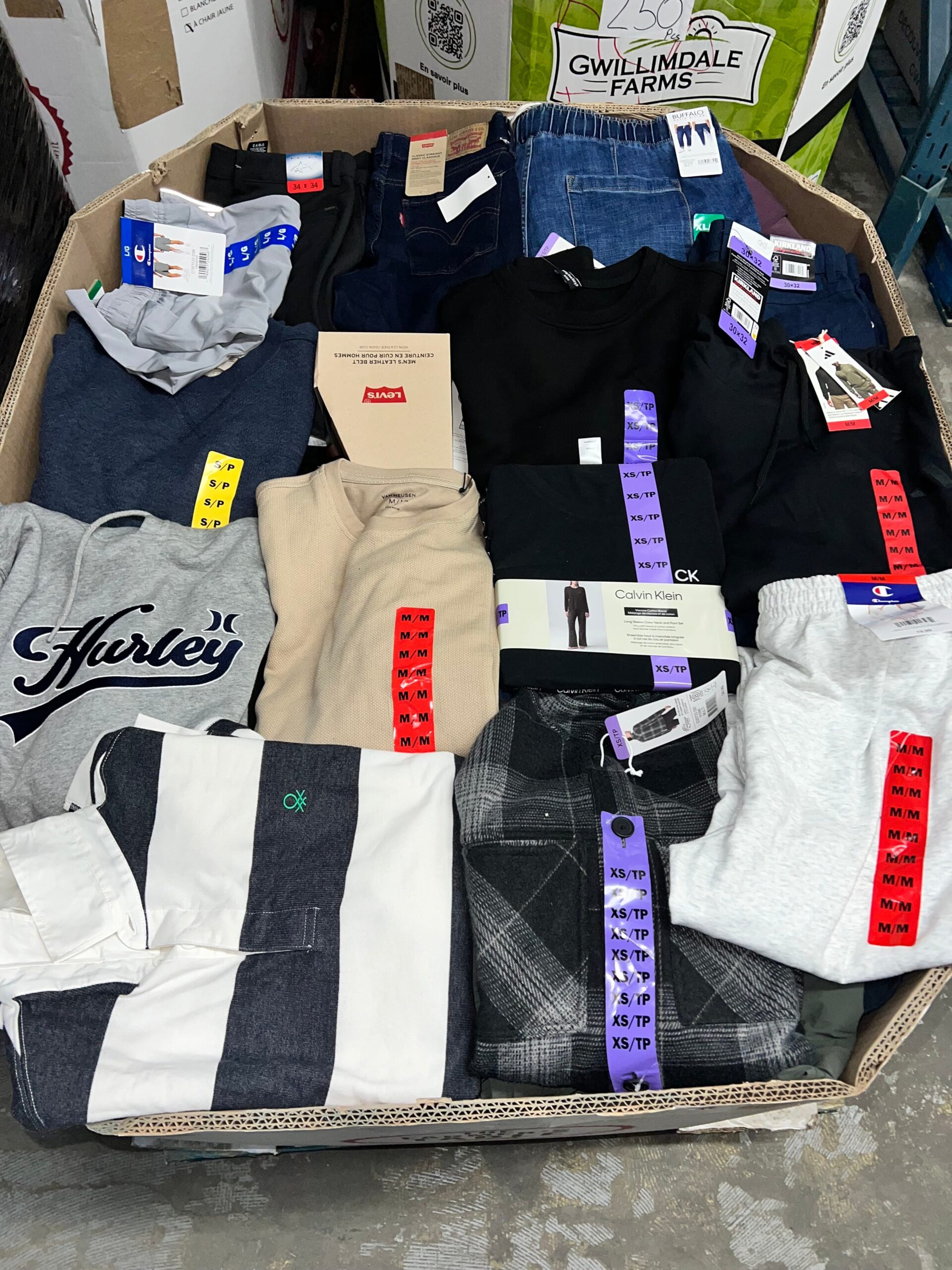 brand-name-clothing-17-250pcs-liquidation-wholesale-pallet-brand-name-clothing-17-250pcs-liquidation-wholesale-pallet-liquidationdeals-ca-1236684075 Brand Name Clothing – 250pcs Liquidation Pallet — Lot 10 — liquidation pallet photo 2