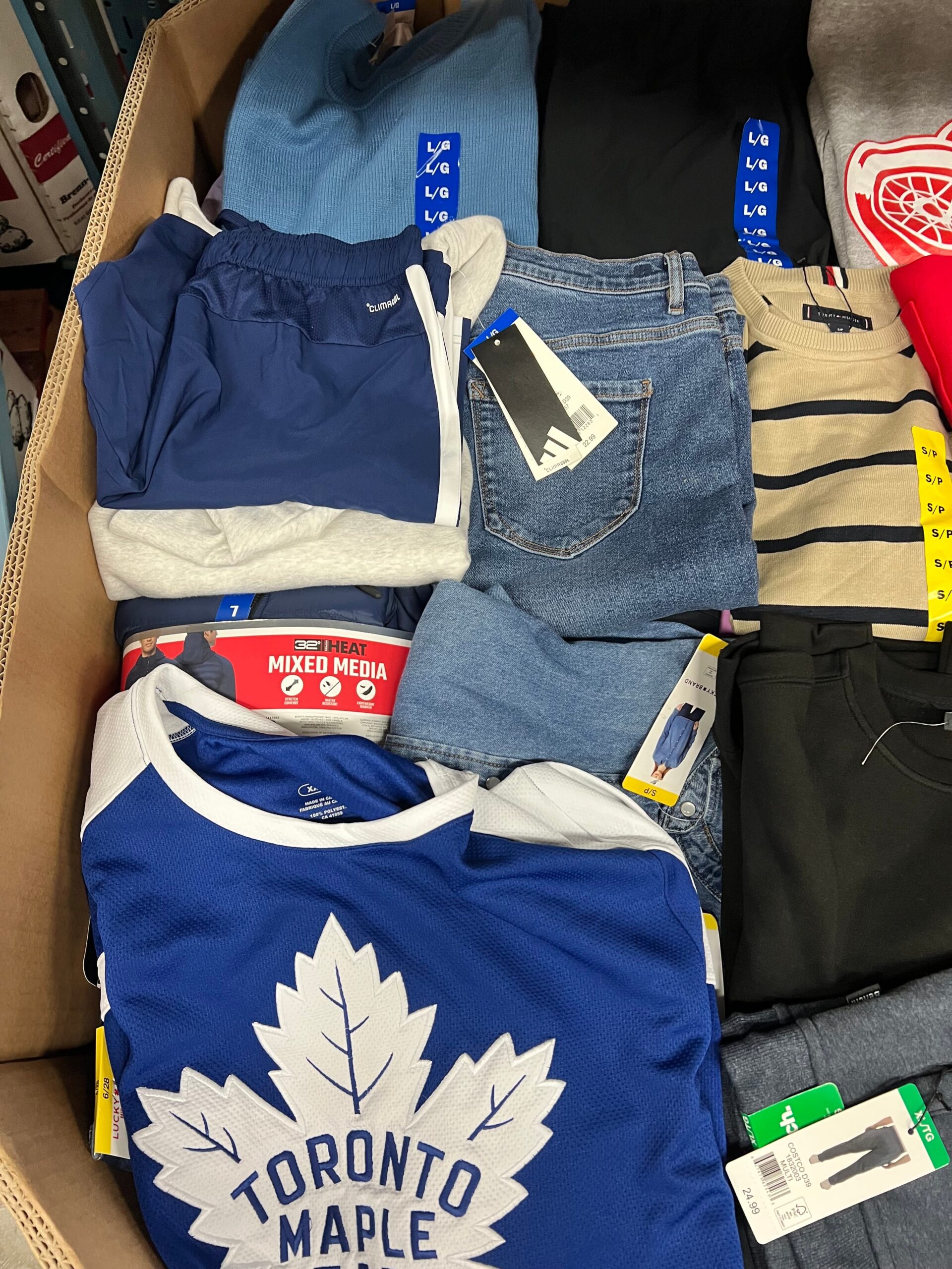 brand-name-clothing-18-250pcs-liquidation-wholesale-pallet-brand-name-clothing-18-250pcs-liquidation-wholesale-pallet-liquidationdeals-ca-1236684070 Brand Name Clothing – 250pcs Liquidation Pallet — Lot 9 — liquidation pallet photo 3