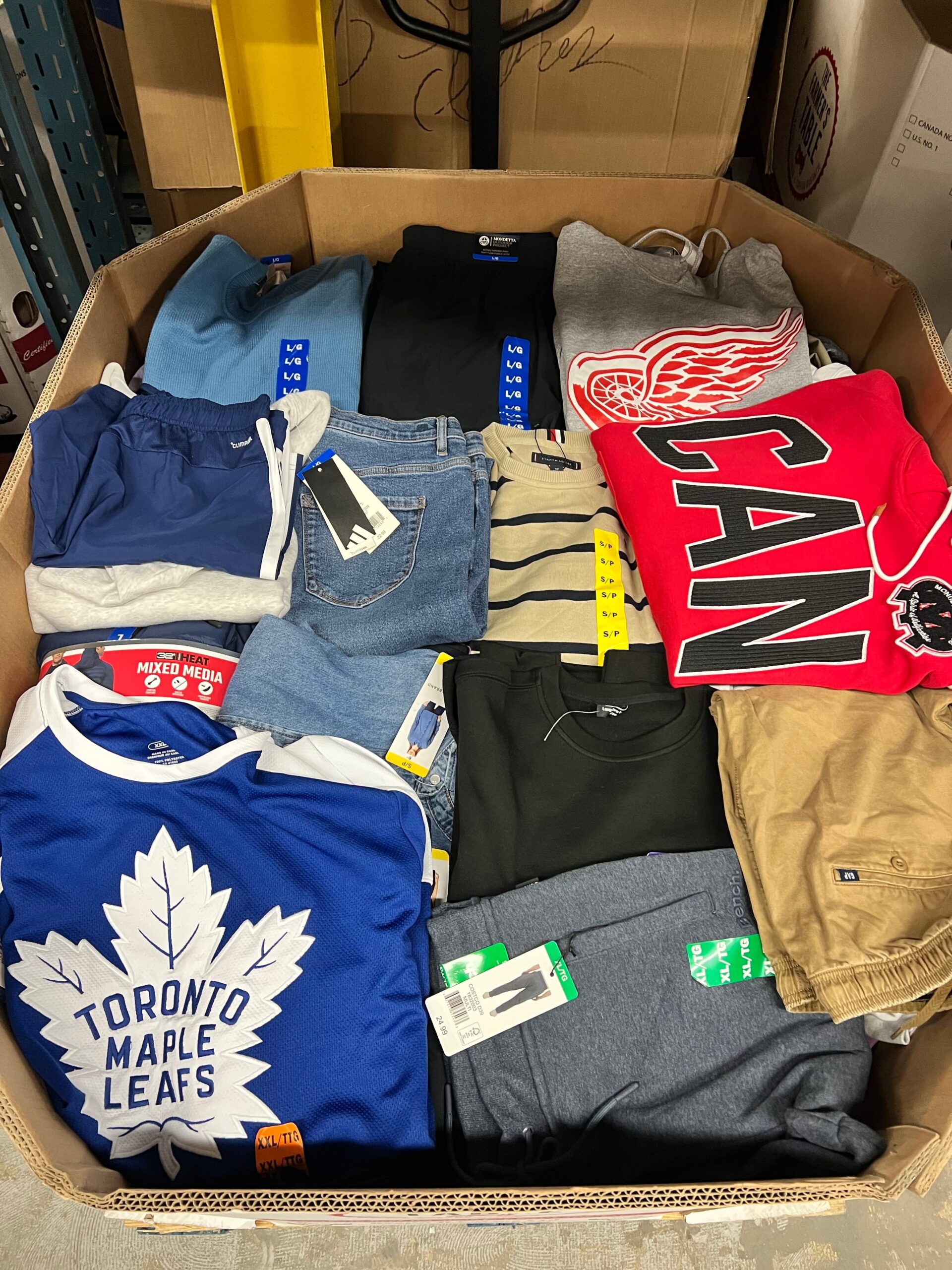 brand-name-clothing-18-250pcs-liquidation-wholesale-pallet-brand-name-clothing-18-250pcs-liquidation-wholesale-pallet-liquidationdeals-ca-1236684071 Brand Name Clothing – 250pcs Liquidation Pallet — Lot 9 — liquidation pallet photo 2