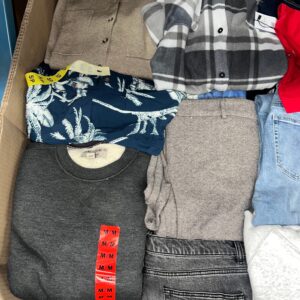 Brand Name Clothing – 250pcs Liquidation Pallet — Lot 7 — liquidation pallet photo 3