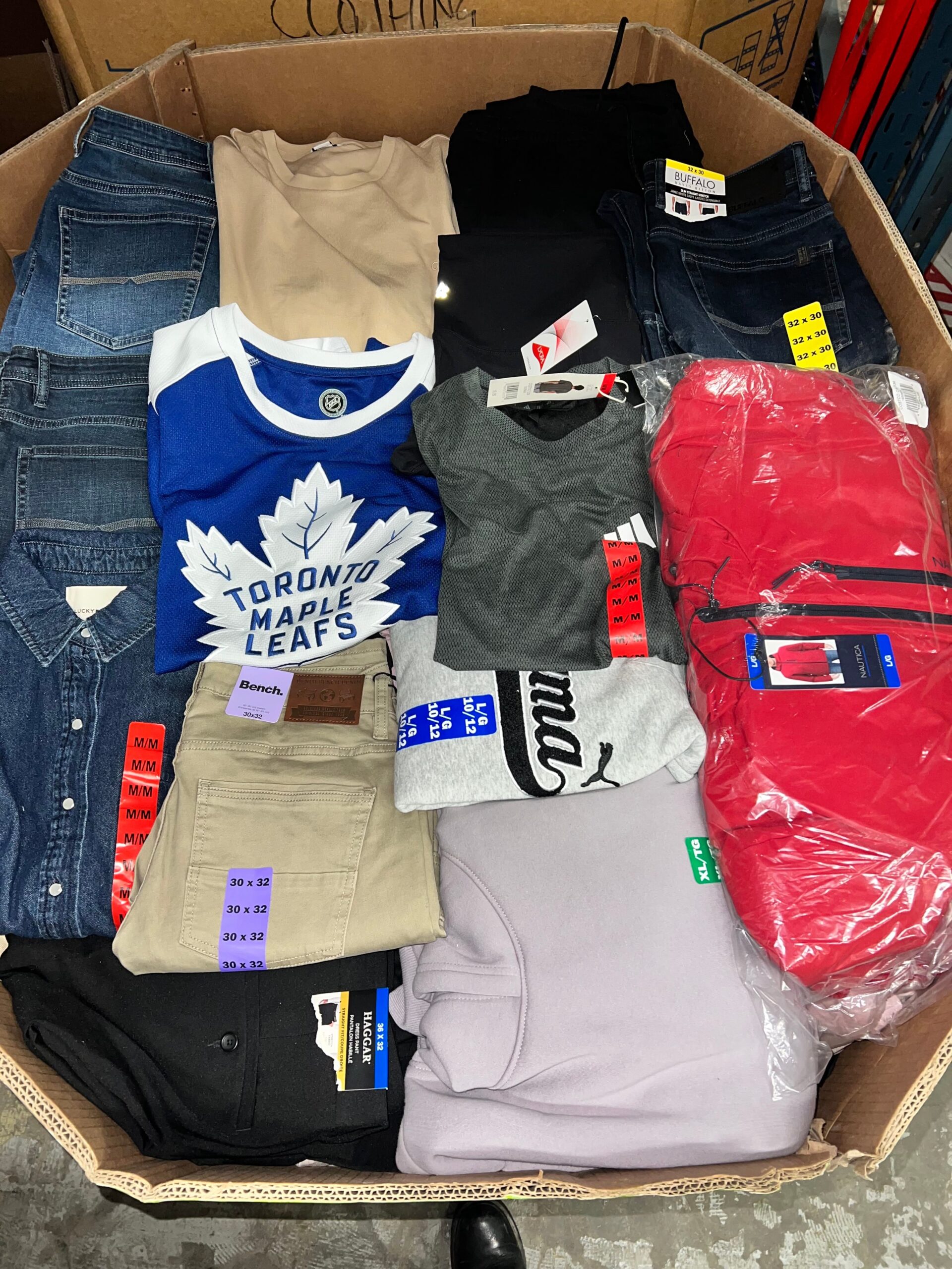 brand-name-clothing-23-250pcs-liquidation-wholesale-pallet-brand-name-clothing-23-250pcs-liquidation-wholesale-pallet-liquidationdeals-ca-1237090029 Brand Name Clothing – 250pcs Liquidation Pallet — Lot 6 — liquidation pallet photo 2