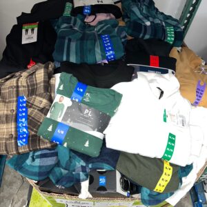 Brand Name Clothing – 300pcs Liquidation Pallet — Lot 5 — liquidation pallet photo 2