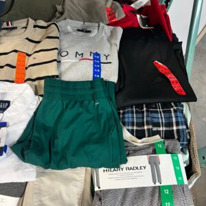 Brand Name Clothing – 300pcs Liquidation Pallet — Lot 4 — liquidation pallet photo 3