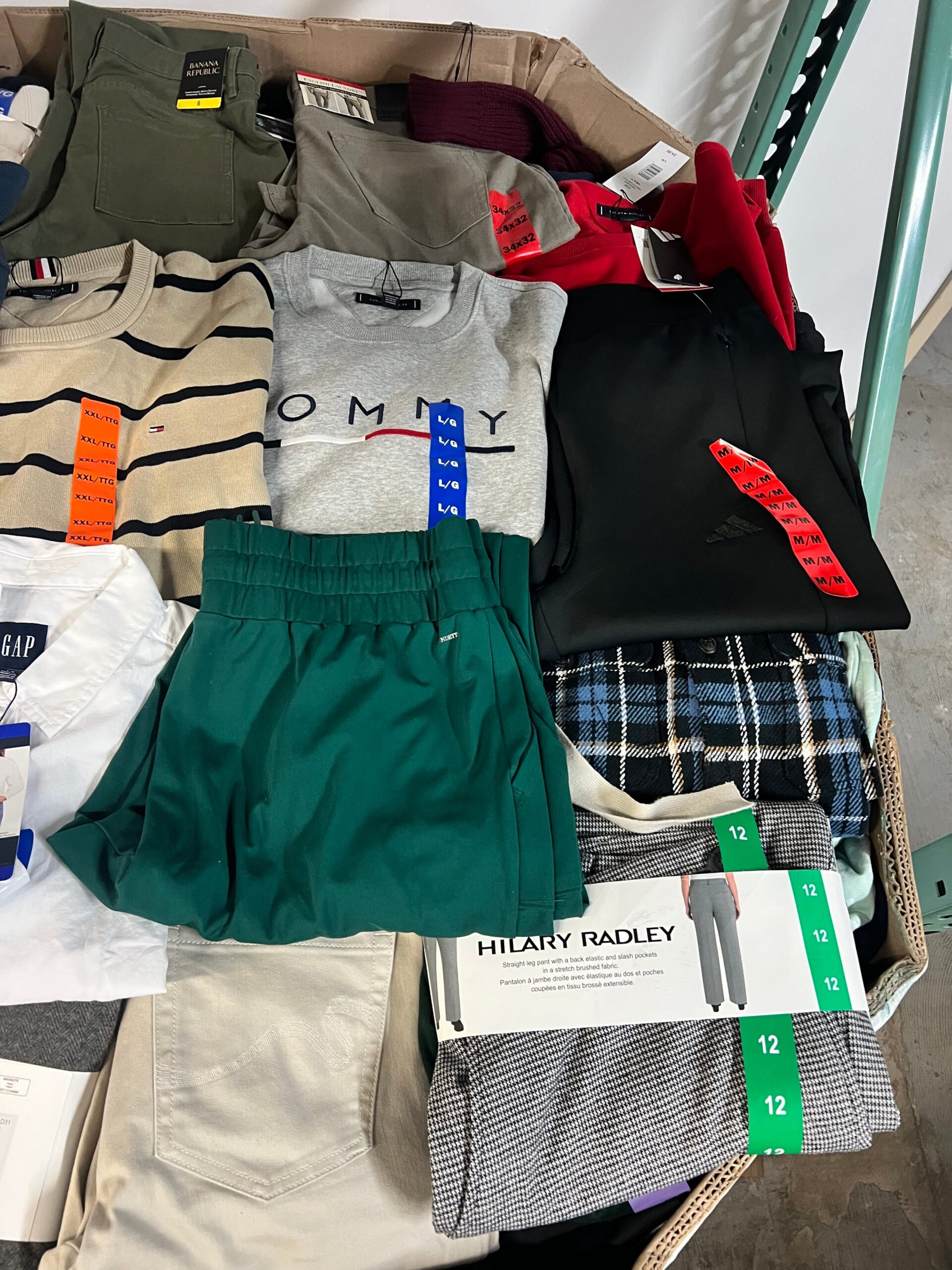 brand-name-clothing-55-300pcs-liquidation-wholesale-pallet-brand-name-clothing-55-300pcs-liquidation-wholesale-pallet-liquidationdeals-ca-1242874822 Brand Name Clothing – 300pcs Liquidation Pallet — Lot 4 — liquidation pallet photo 3