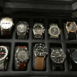 Wholesale Watches Liquidation Pallet — liquidation pallet photo 3