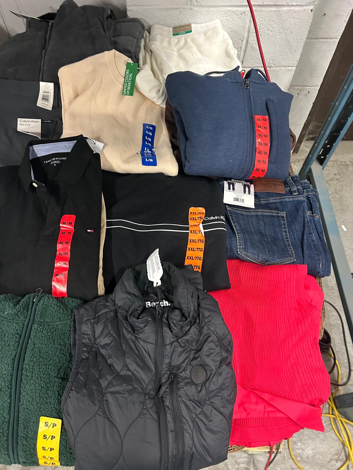 costco-clothing-12-250pcs-liquidation-wholesale-pallet-costco-clothing-12-250pcs-liquidation-wholesale-pallet-liquidationdeals-ca-1227092592 CW Clothing Liquidation Pallet — Lot 4 — liquidation pallet photo 4