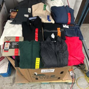CW Clothing Liquidation Pallet — Lot 4 — liquidation pallet photo 2