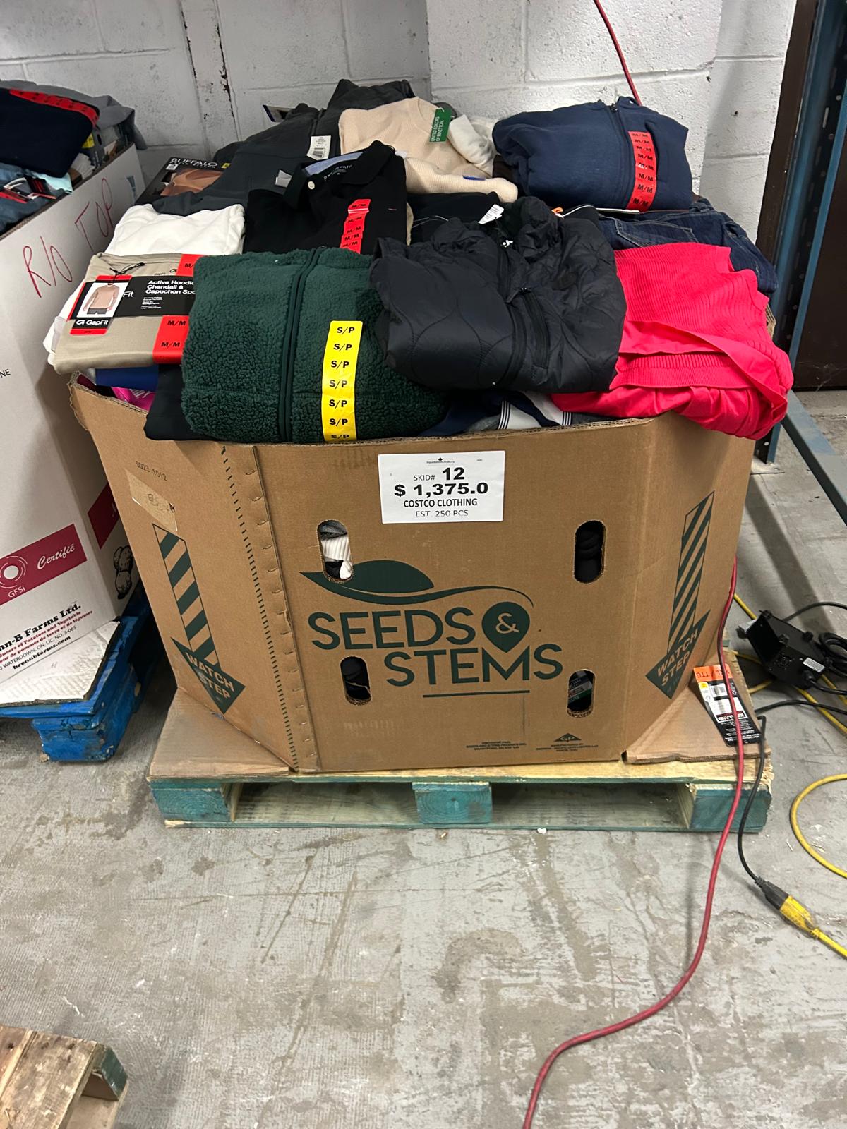 costco-clothing-12-250pcs-liquidation-wholesale-pallet-costco-clothing-12-250pcs-liquidation-wholesale-pallet-liquidationdeals-ca-1227092595 CW Clothing Liquidation Pallet — mixed condition