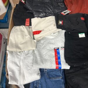 CW Clothing Liquidation Pallet — Lot 3 — liquidation pallet photo 3