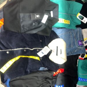 CW Clothing Liquidation Pallet — Lot 17 — liquidation pallet photo 3