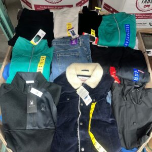 CW Clothing Liquidation Pallet — Lot 17 — liquidation pallet photo 2