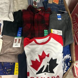CW Clothing Liquidation Pallet — Lot 6 — liquidation pallet photo 4