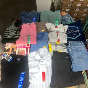 CW Clothing Liquidation Pallet — Lot 16 — liquidation pallet photo 2