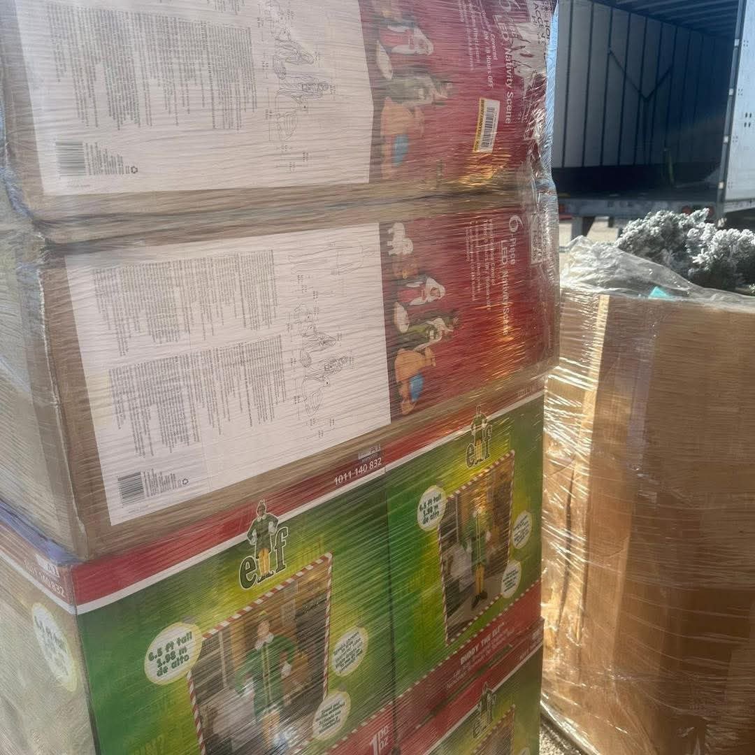 cri3 Home Accents Christmas Liquidation Pallet — liquidation pallet photo 3
