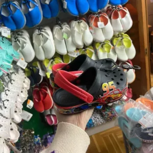 Crocs Sale Liquidation Pallet — mixed condition