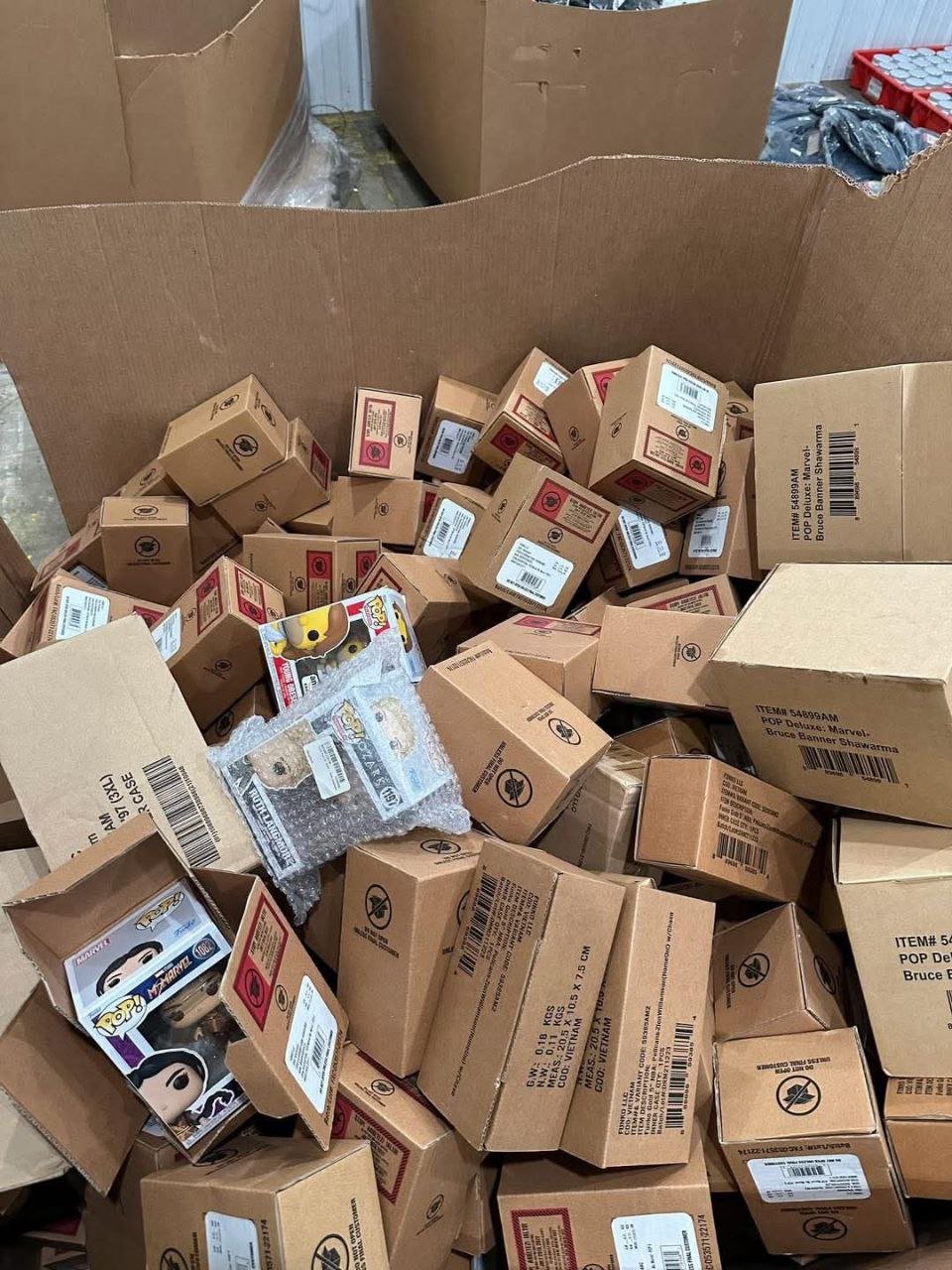 fu1 Funko Pop Collectible Figures Liquidation Pallet — liquidation pallet photo 2