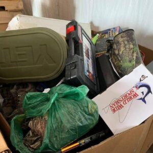 Fishing & Hunting Outdoor Gear, Tools & Sportsman Essentials Liquidation Pallet — liquidation pallet photo 3