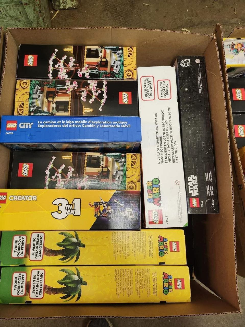lego3 Lego Toys — Premium Assorted Sets Liquidation Pallet — liquidation pallet photo 3