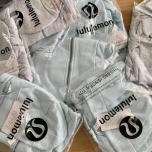 Wholesale Lululemon Clothing Liquidation Pallet — liquidation pallet photo 2