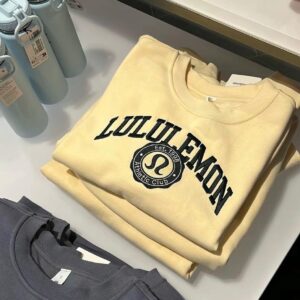Wholesale Lululemon Clothing Liquidation Pallet — liquidation pallet photo 3