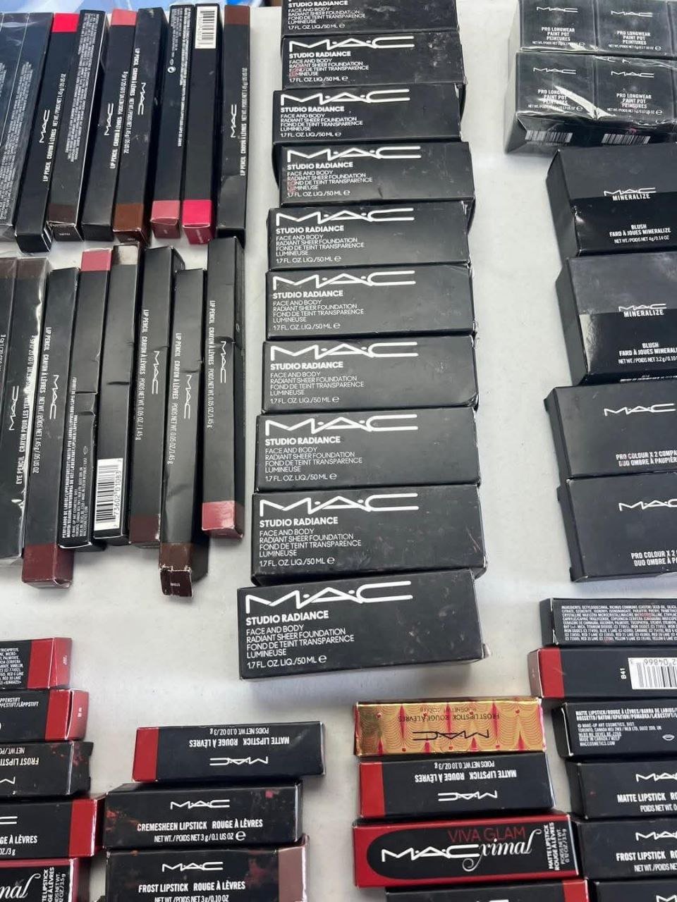 mak2 MAC Cosmetics Professional Liquidation Pallet — mixed condition