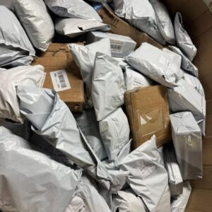 Fresh Premium Mail Load Liquidation Pallet — liquidation pallet photo 2