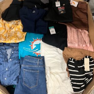 Miscellaneous Clothing – 300pcs Liquidation Pallet — liquidation pallet photo 2