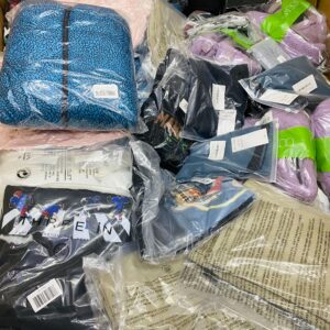 Amazon Overstock Clothing Truckload (24,000 Pieces)